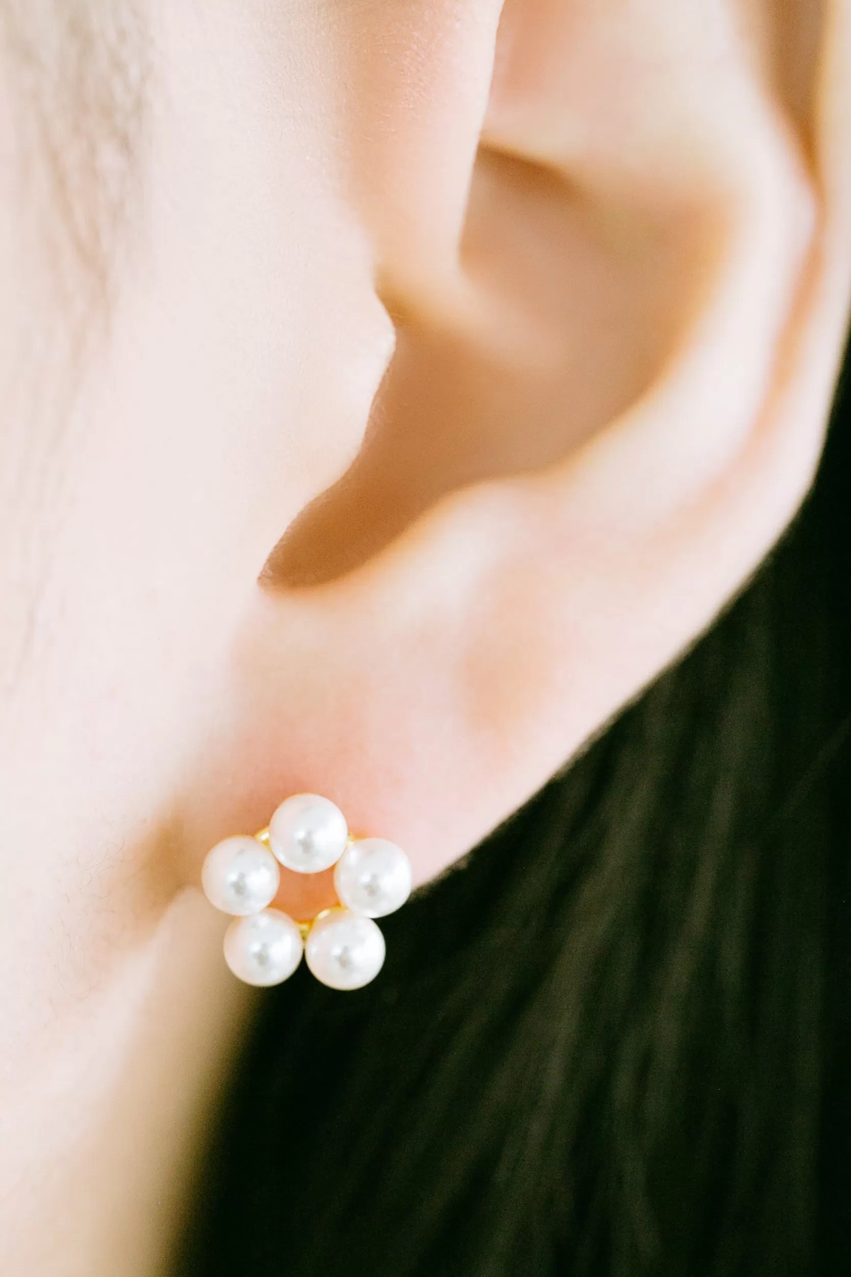 925 Sterling Silver Simulated Pearl Daisy Flower Shape Ear Studs Post Earrings