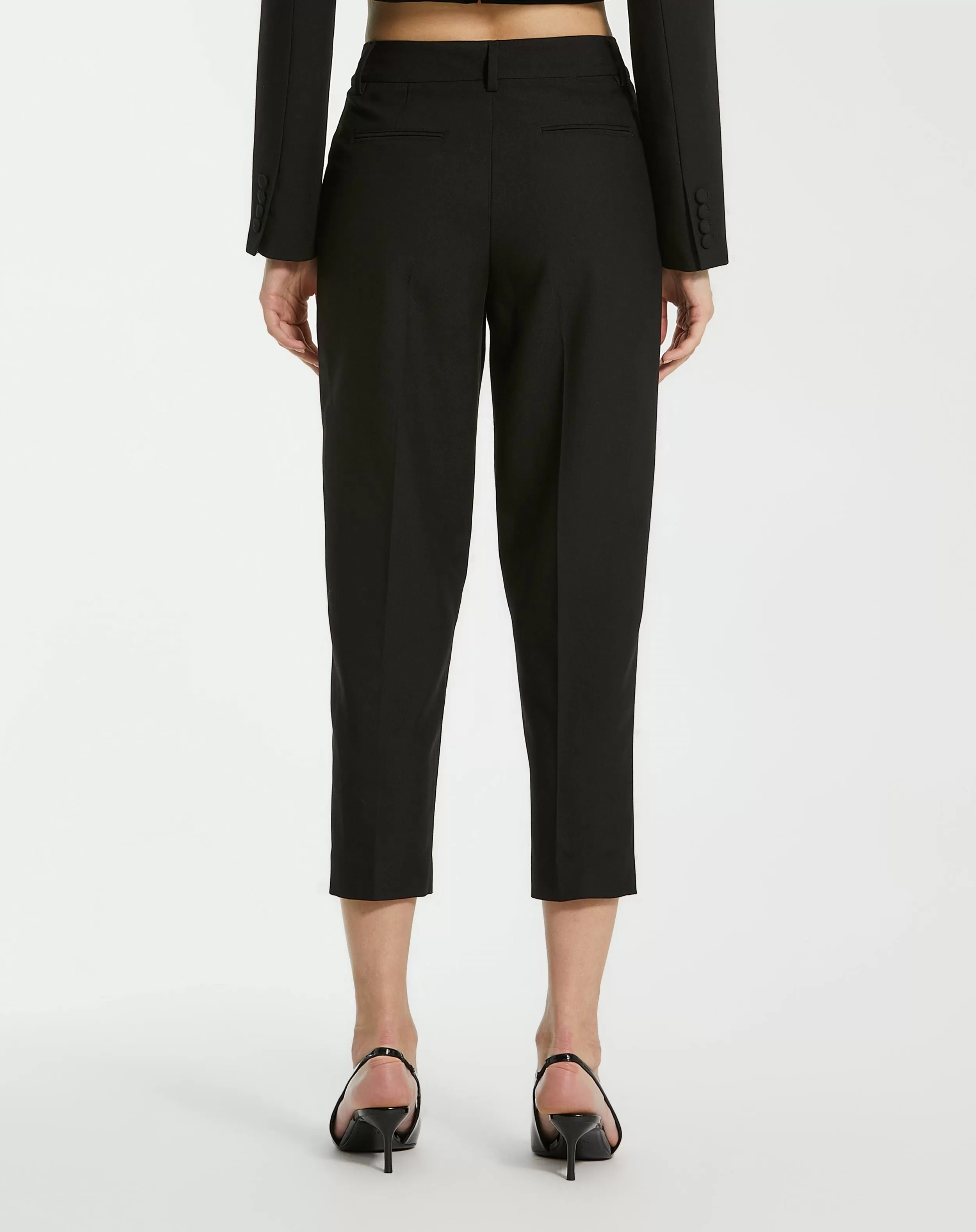 Black Classic Crepe Fitted Capri Trouser