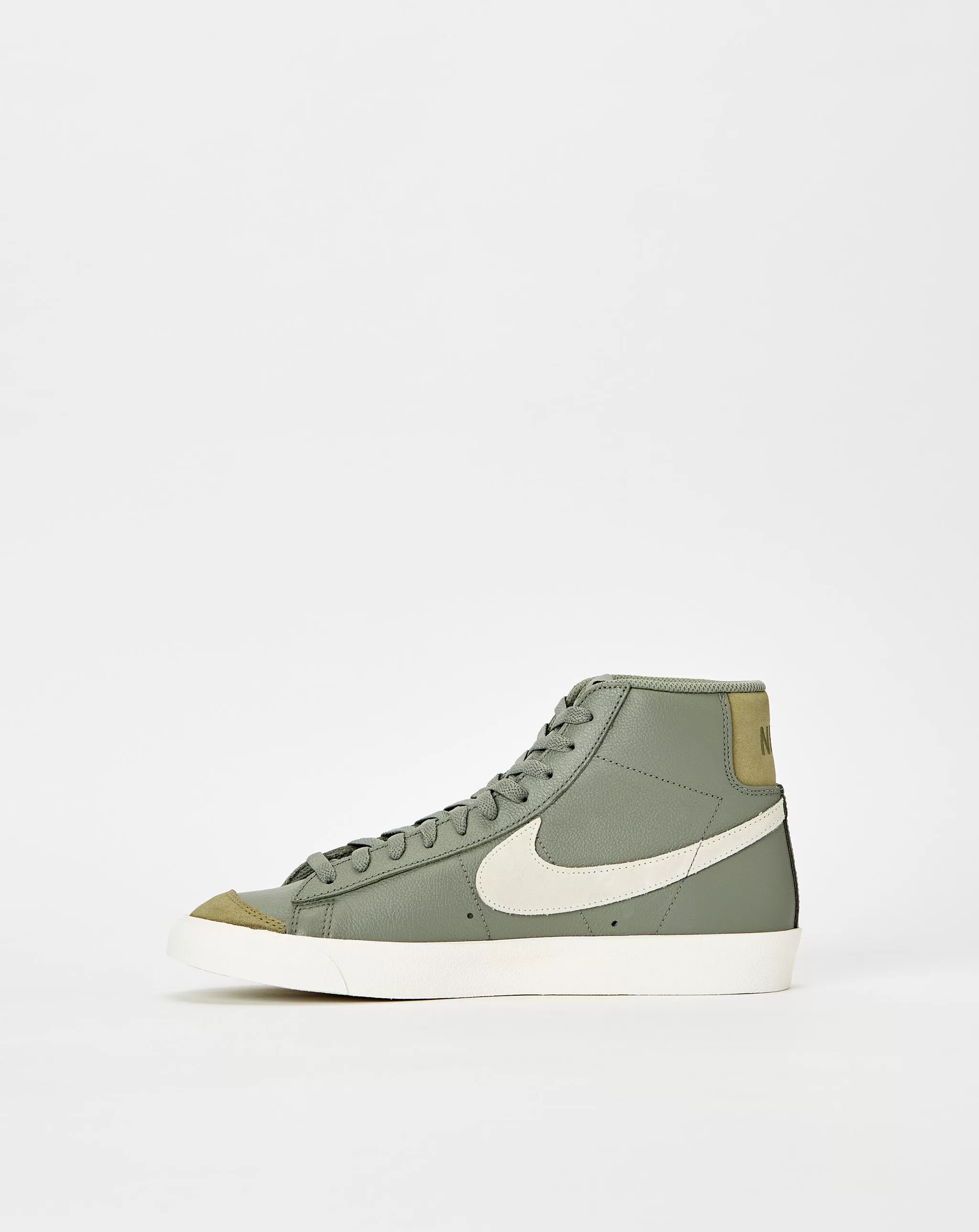 Blazer Mid '77 Premium