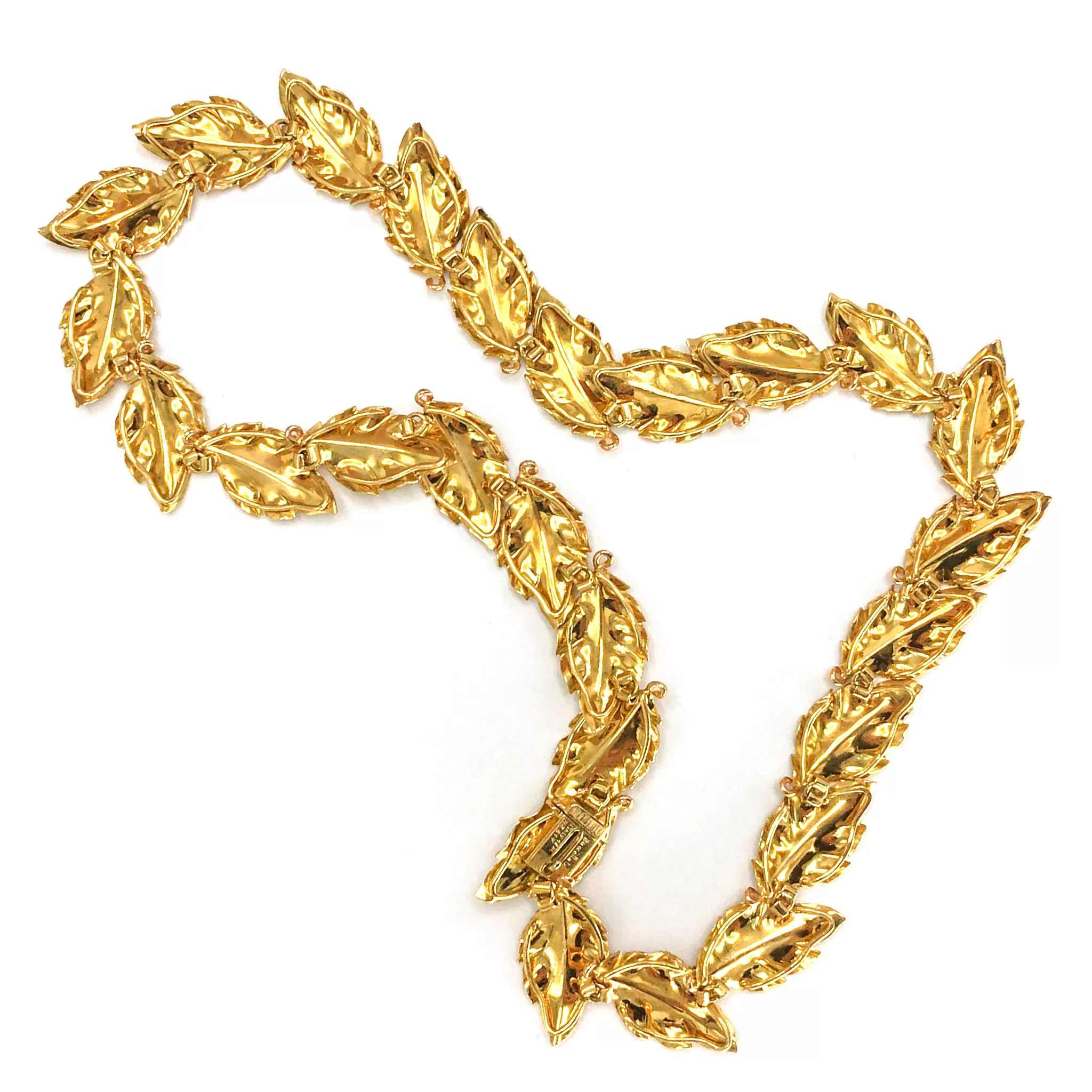 Buccellati Segrinato 18k Gold Leaf Necklace