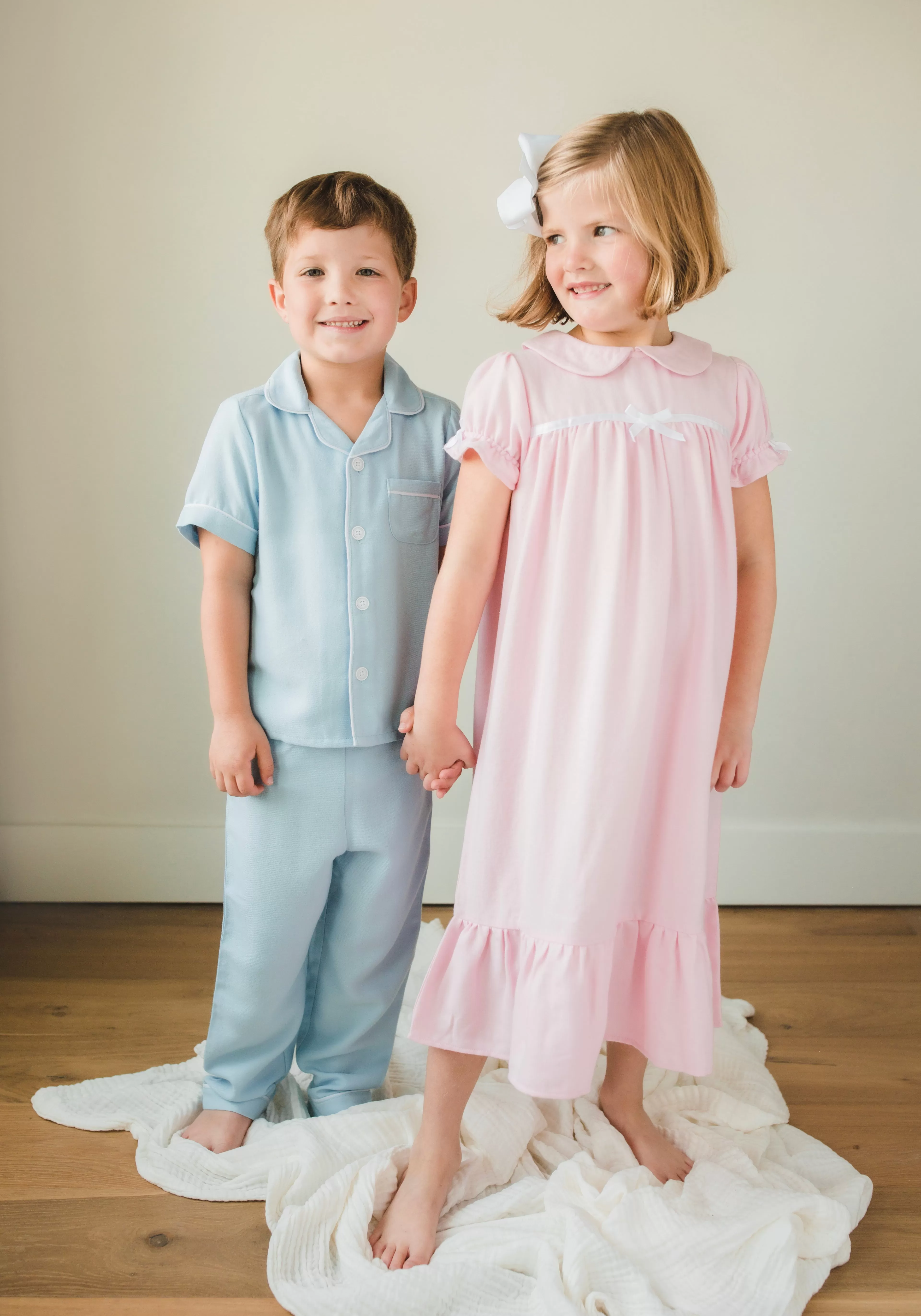 Classic Short Sleeve Nightgown - Light Pink