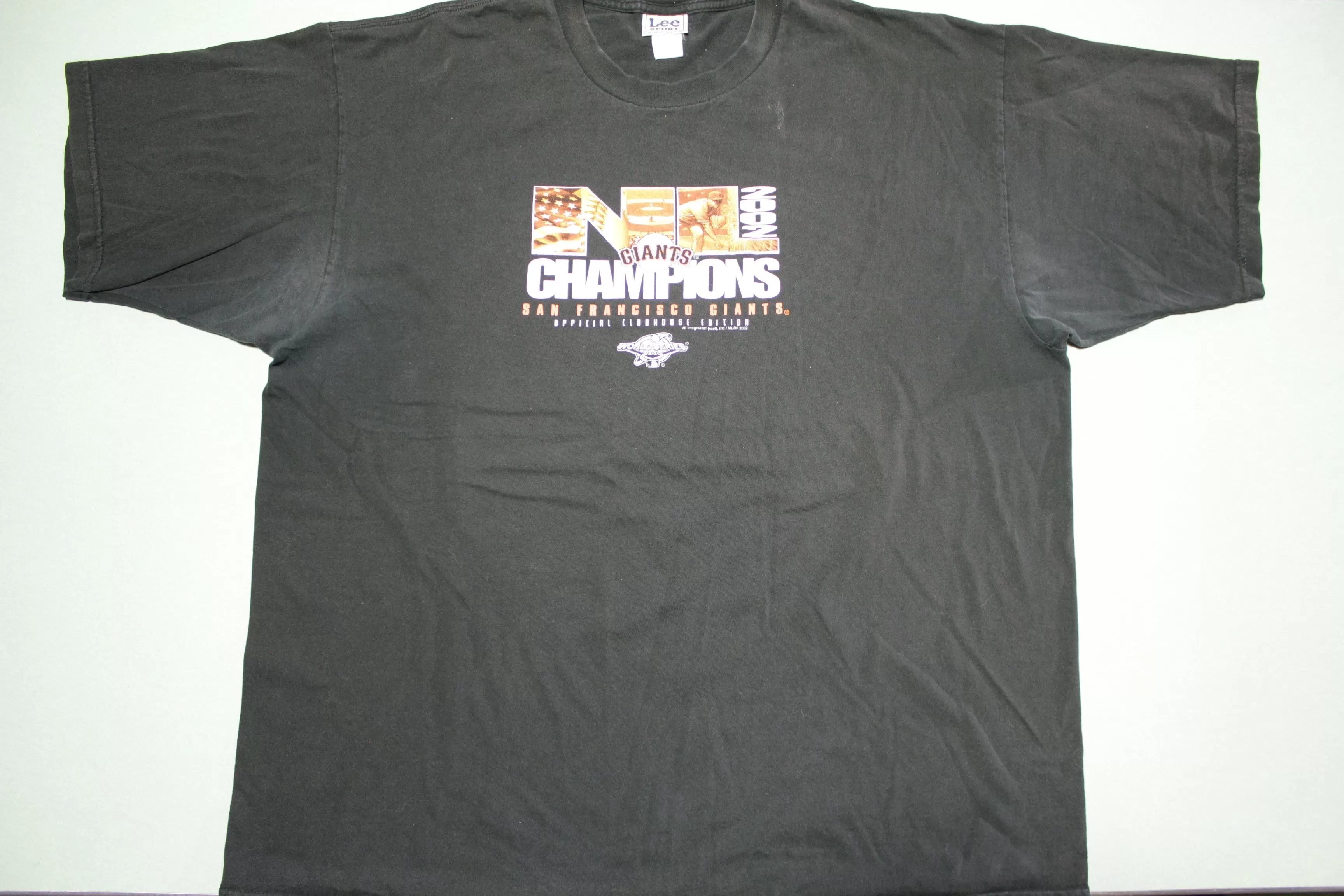 SF Giants National League 2002 Champions Vintage 00's T-Shirt