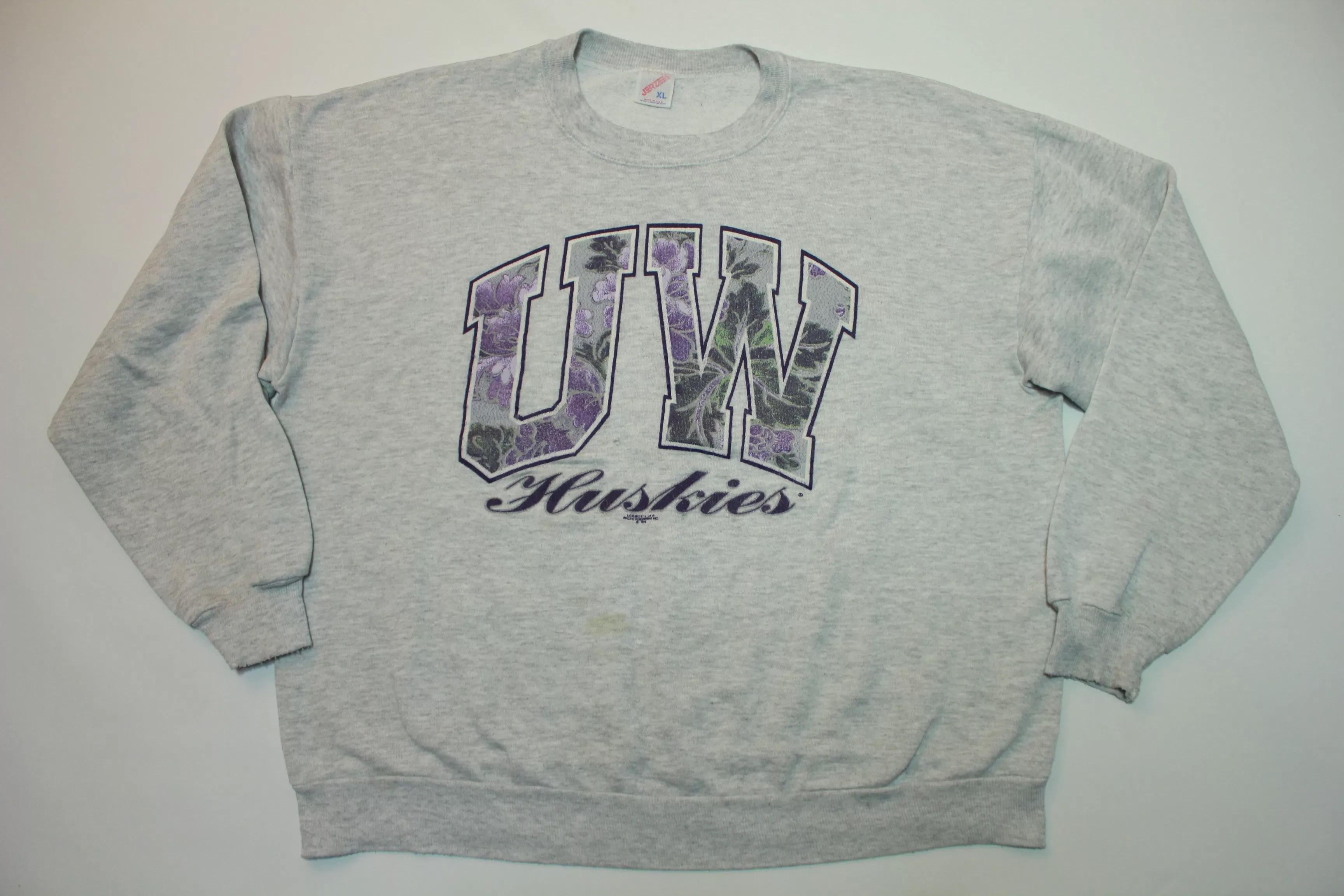 University of Washington Huskies Vintage 90's Floral Big Print Jerzees Sweatshirt