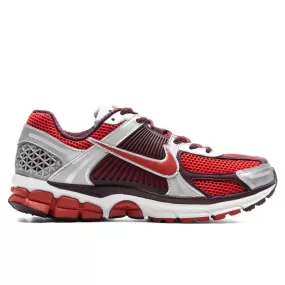 Women's Zoom Vomero 5 - Mystic Red/Mystic Red/Metallic Platinum